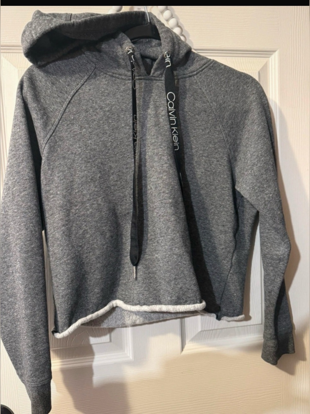 CALVIN KLEIN Ladies’ Relaxed Fit Fleece Gray Sweatshirt Hoodie crop